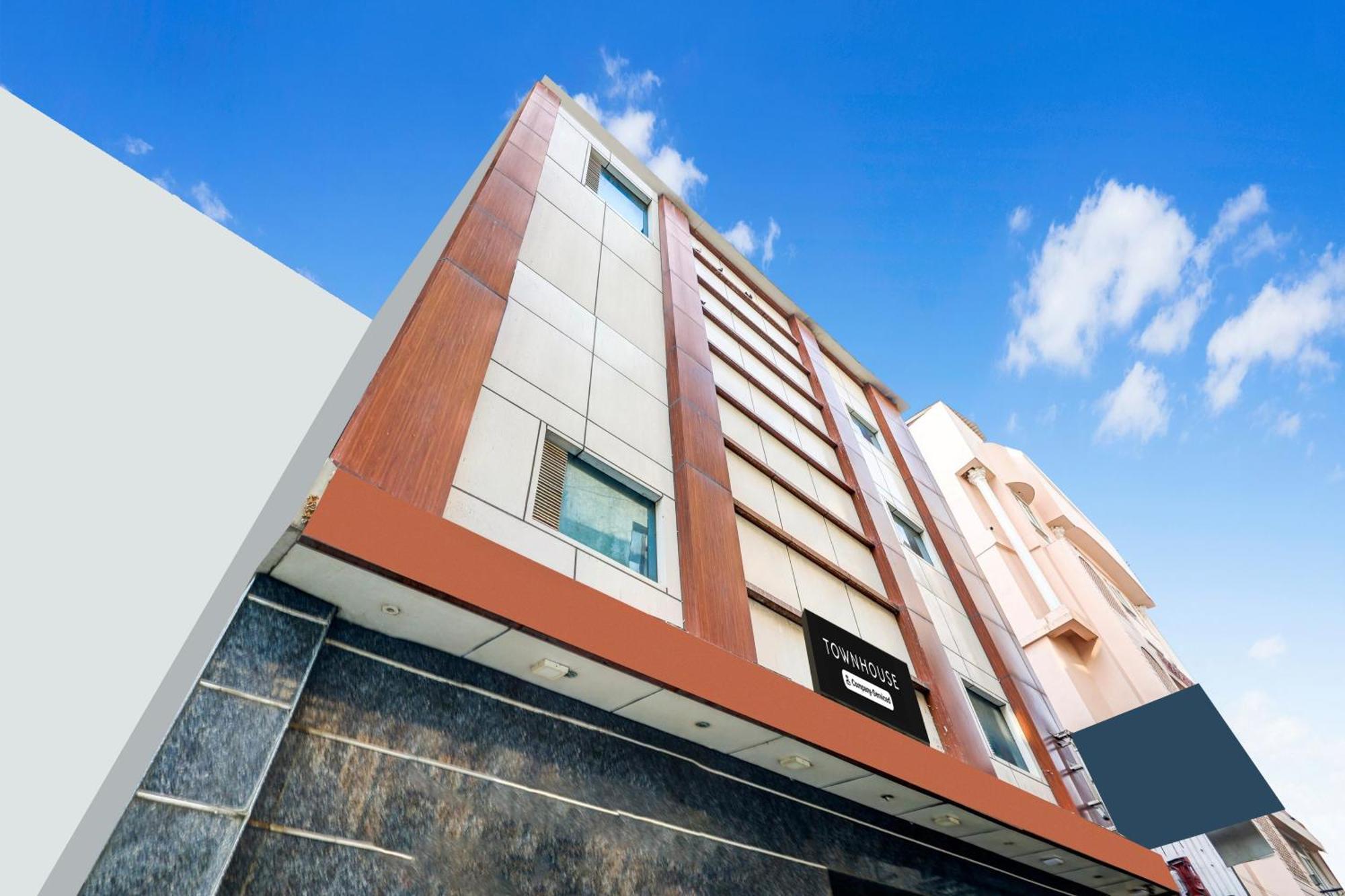Super Townhouse Arakashan Road Paharganj Formerly Mohan International New Delhi Ngoại thất bức ảnh